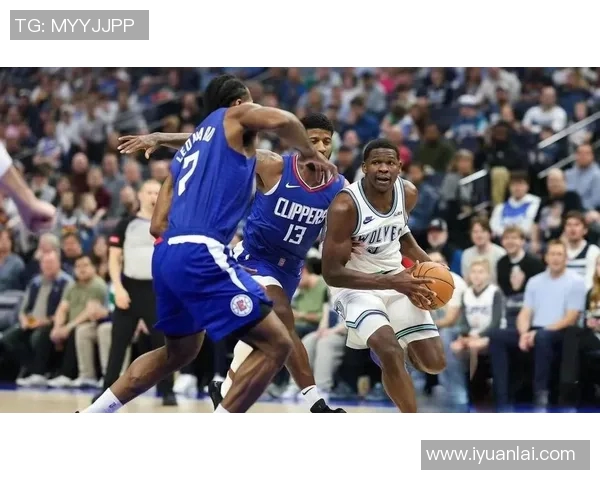 2019年森林狼与快船激战回顾：一场精彩的NBA对决与球星表现分析