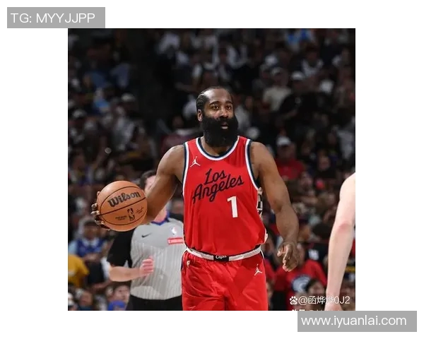 今天快船对阵火箭精彩录播回顾赛场瞬间与精彩表现分析 今天快船对阵火箭精彩录播回顾赛场瞬间与精彩表现分析