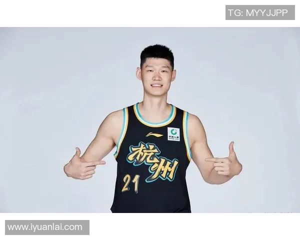 四川男篮与上海队激战正酣谁能在这场对决中笑到最后 四川男篮与上海队激战正酣谁能在这场对决中笑到最后