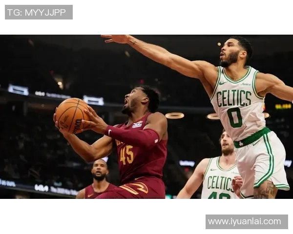 2017年骑士与篮网精彩对决比赛录像回顾与分析