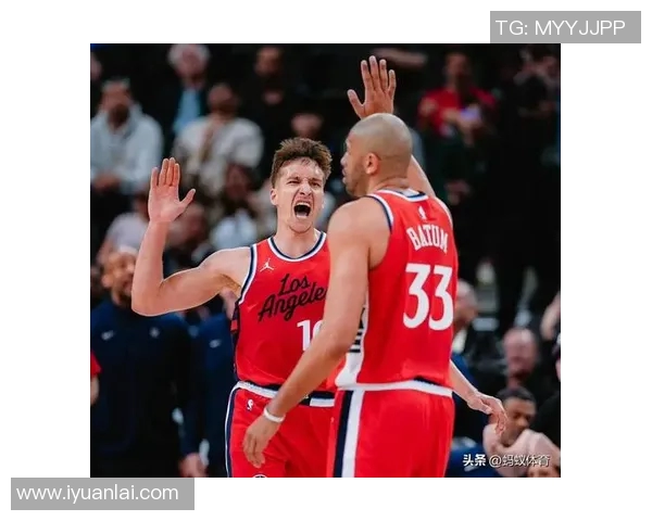 NBA篮网对快船精彩对决直播全程回顾与分析 NBA篮网对快船精彩对决直播全程回顾与分析