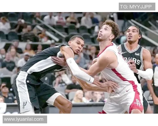 热火与马刺总决赛第二场激战回顾球星对决引发的精彩瞬间与战术分析