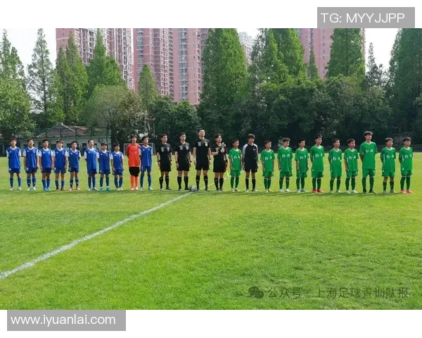 上海足球队的崛起与发展探秘:力量与未来的深度分析 上海足球队的崛起与发展探秘:力量与未来的深度分析