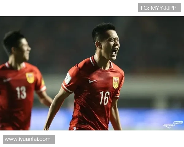 中国足球迎战卡塔尔黄博文能否助力球队逆袭成功