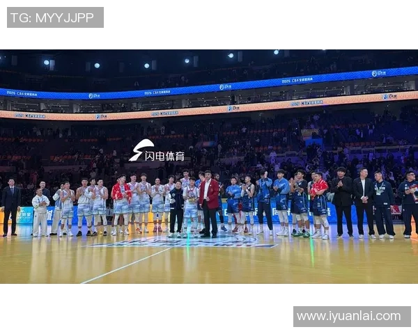 广东体育盛宴鲁能与恒大巅峰对决引发球迷热潮