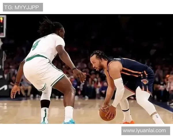 尼克斯与太阳经典对决回顾：历史瞬间与传奇球员的精彩碰撞