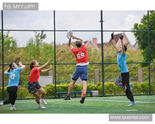 飞盘盛宴：深入深圳飞盘队的训练与比赛背后的故事与激情