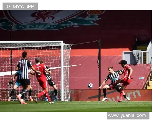 广州羽毛球队边路渗透战术解析与比赛表现分析